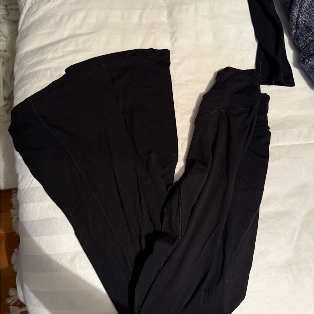 Offline Flare Cross Over Waist Leggings